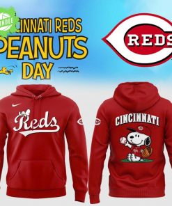 Cincinnati Reds x Peanuts Snoopy Hoodie – Special Edition Fan Drop