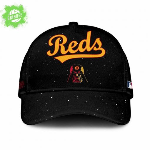 Cincinnati Reds x Star Wars Baby Yoda Hoodie – Galactic Game Night Fanwear