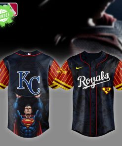 Kansas City Royals MLB x Superman Baseball Jersey Editions Limited 2025 – Special Fans Edition MLB x DC Apparel