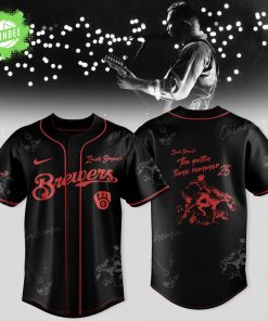Milwaukee Brewers x ZACH BRYAN – THE QUITTIN’ TIME TOUR 2025